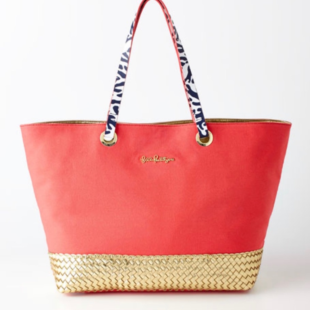 Lilly Pulitzer island coral tote bag